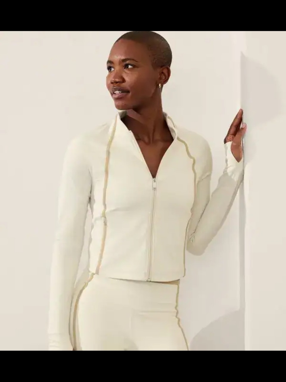 Athleta Sun Salutation Cropped Zip Up Jacket